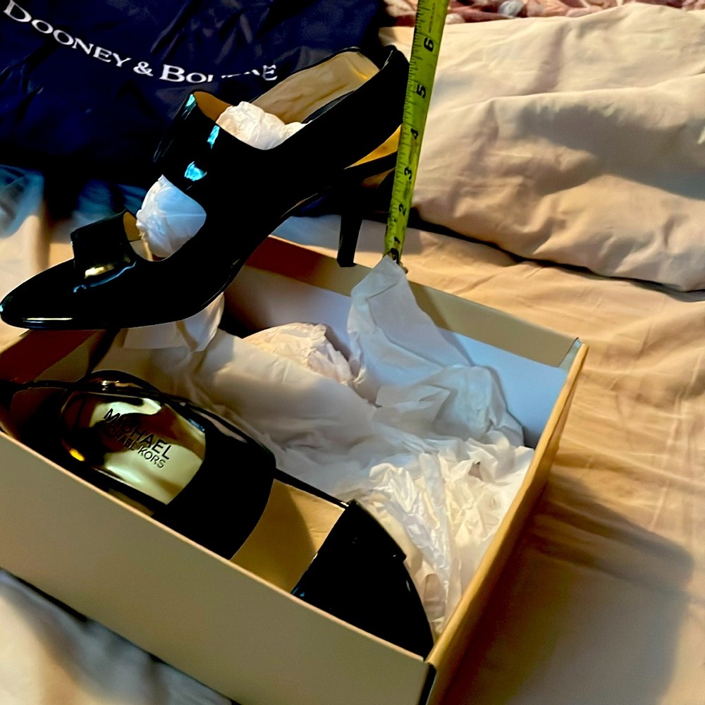 Michael Kors black patent leather sling back pump